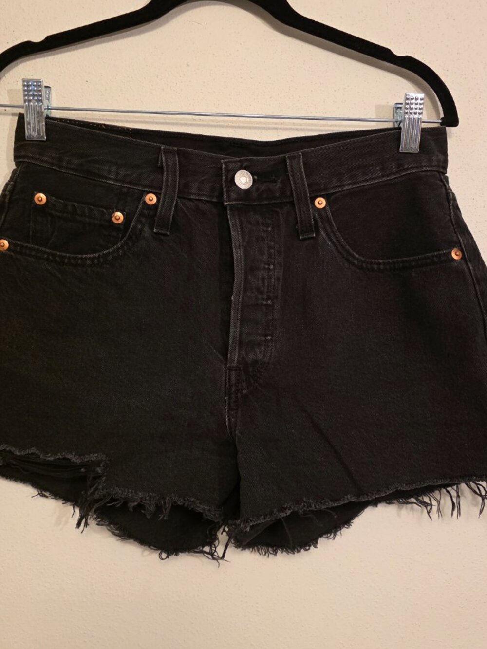Levi's Women's 501 W27 Black Denim High Rise Cutoff Short Button Fly Raw Hem